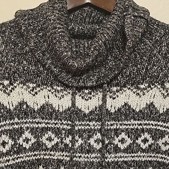 Francesca's mi ami sweater size large - Picture 2 of 8